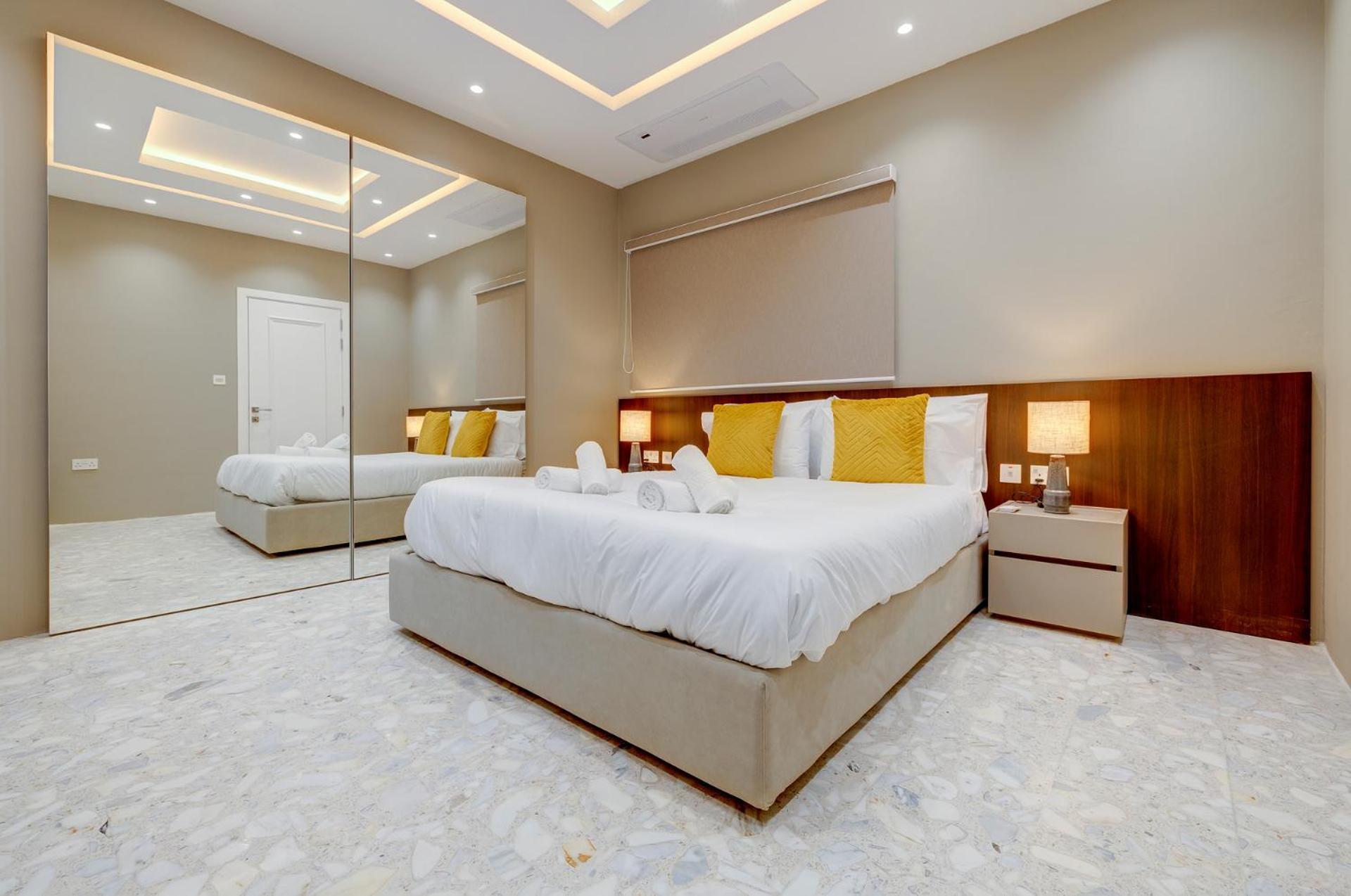 Apartment Premier Seafront Living: Ultra-luxury In *