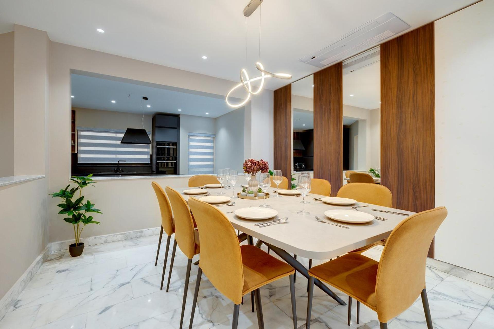 Premier Seafront Living: Ultra-luxury In Apartment